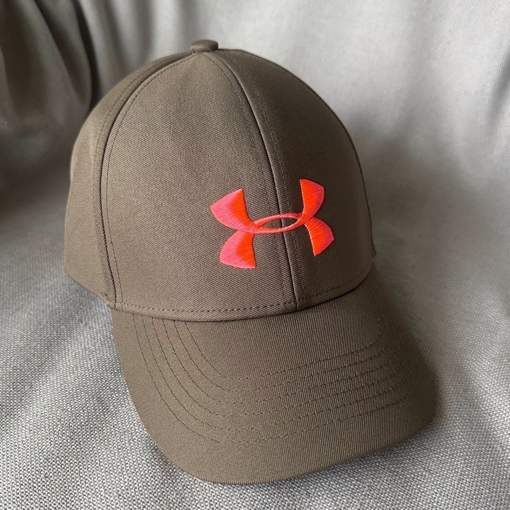 Women’s Under Armour Adjustable Olive Green Hat